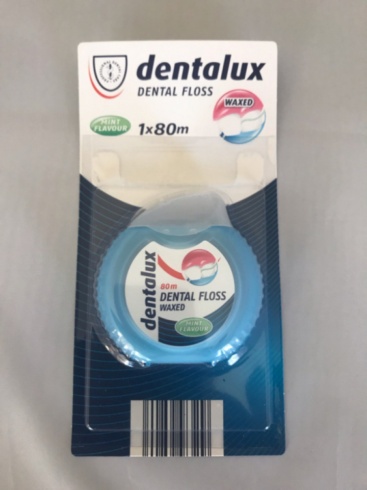 Dentalux Dental Floss Tandtråd 80m i gruppen MUNVÅRD / Tandtråd & Tandpetare / Tandtråd hos Tandshopen.se ZupperWorld AB (2347891)